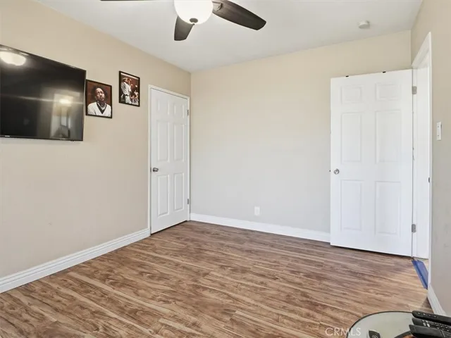 $659,900 | 525 South Caswell Avenue, Compton, CA 90220