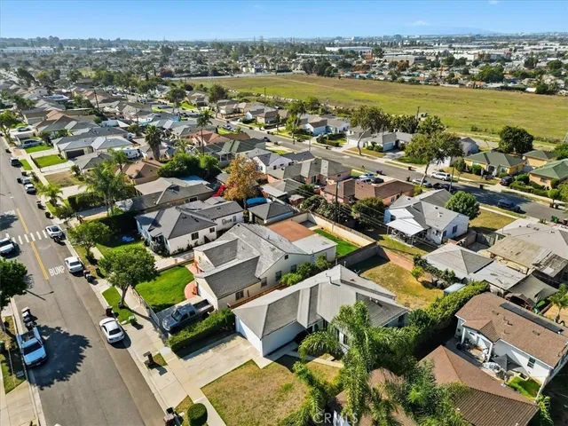 $659,900 | 525 South Caswell Avenue, Compton, CA 90220