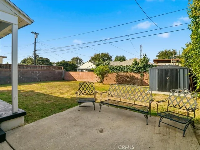 $659,900 | 525 South Caswell Avenue, Compton, CA 90220