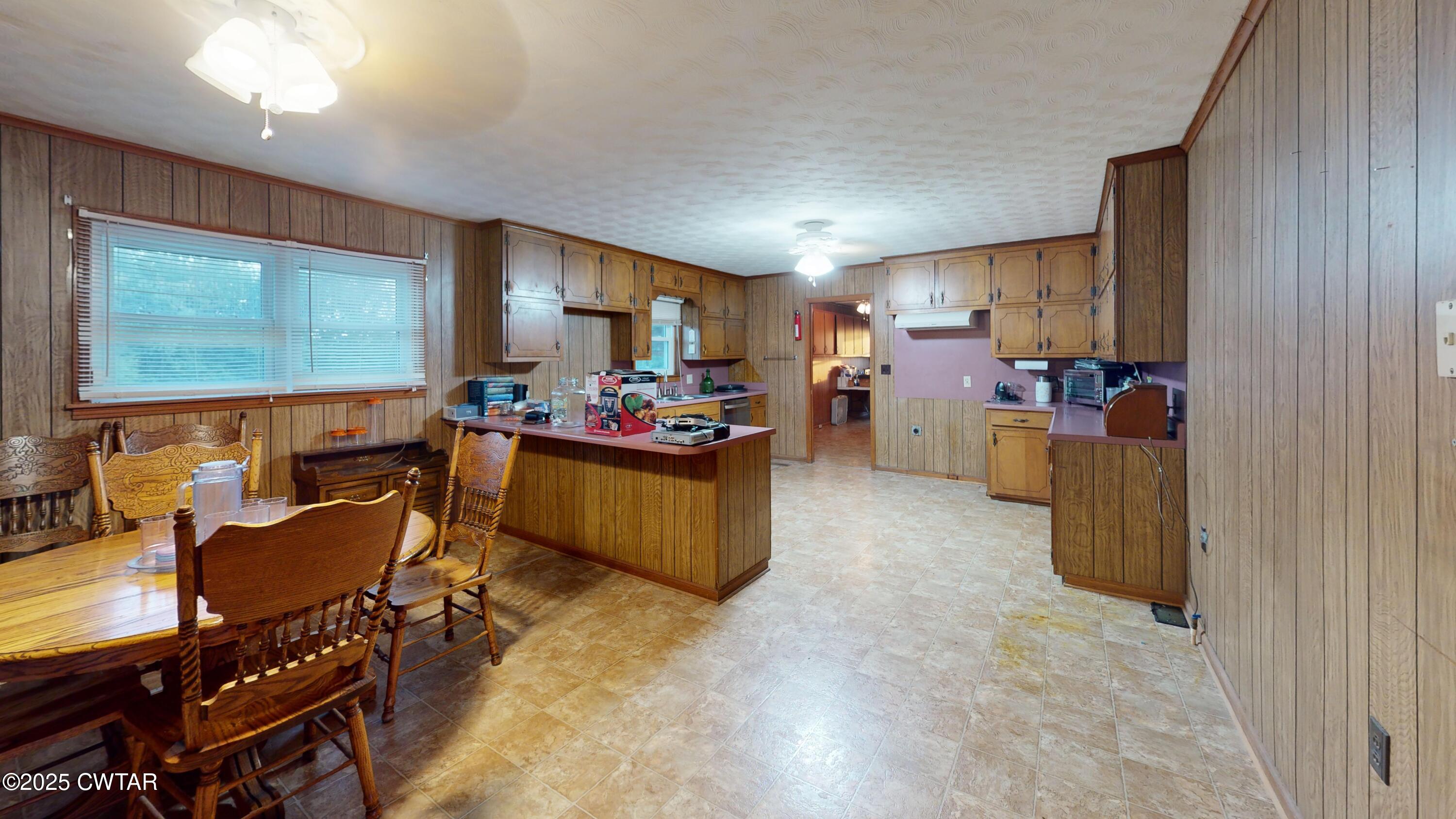 65 Lightfoot Luckett Road Ripley, TN 38063 - Photo 9 of 30 a living room with furniture and a flat screen tv