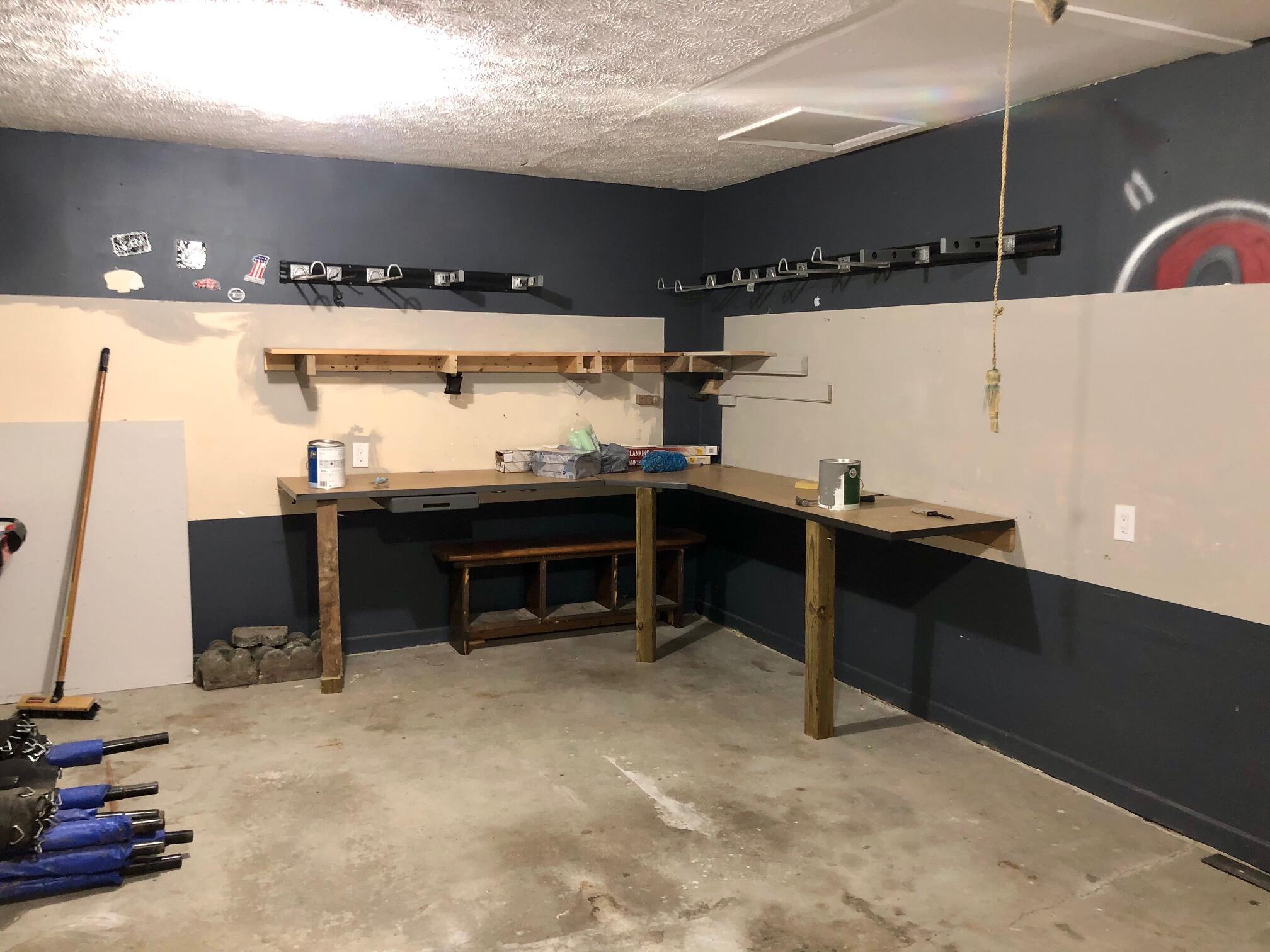 5107 Fairdale Road Wise, VA 24293 - Photo 56 of 56 garage workbench