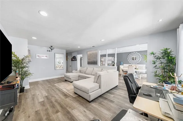 $605,000 | 8526 San Vicente Avenue, Riverside, CA 92504