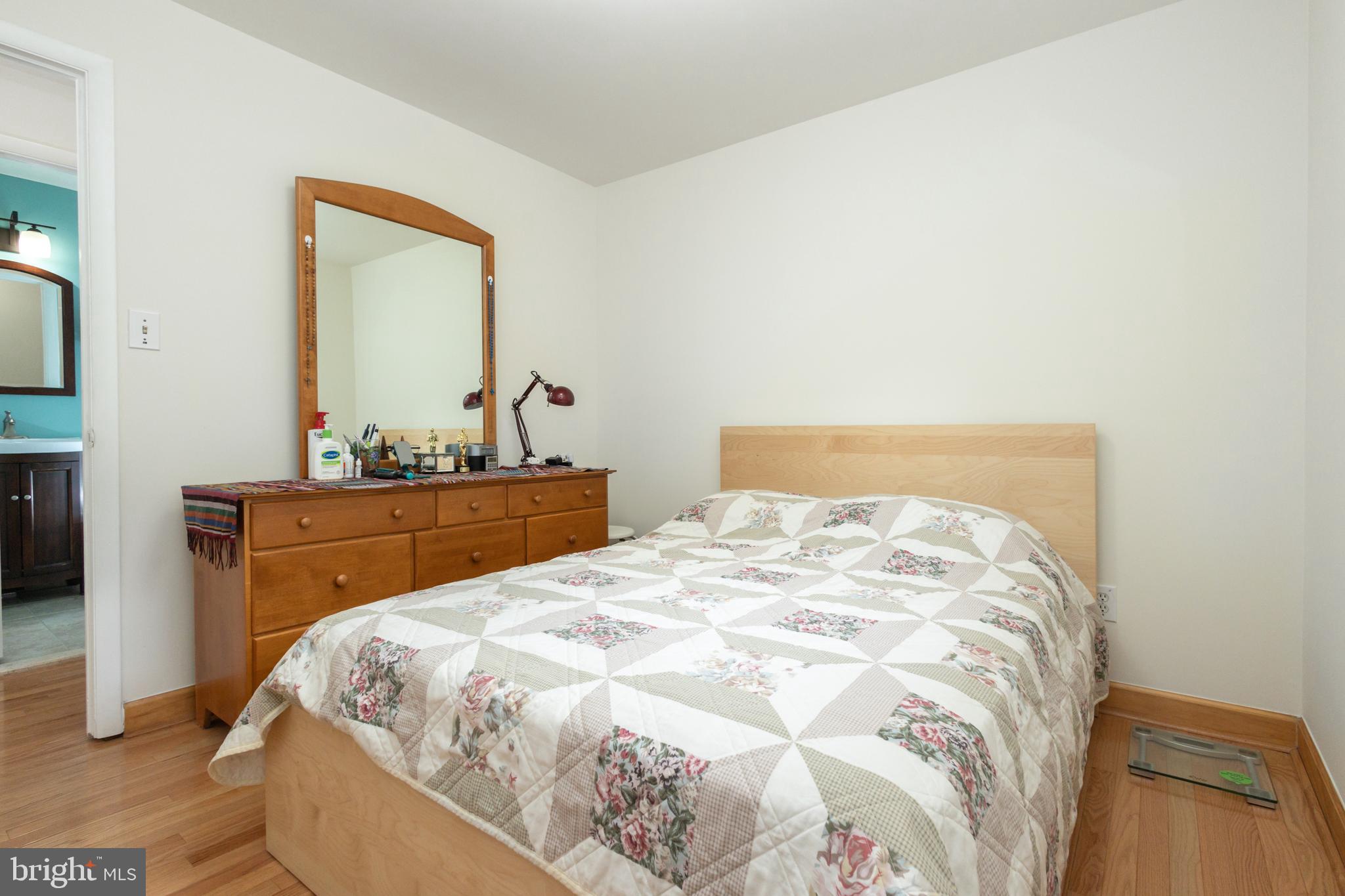 4223 16th Road South Arlington, VA 22204 - Photo 16 of 31 Gallery Image 16