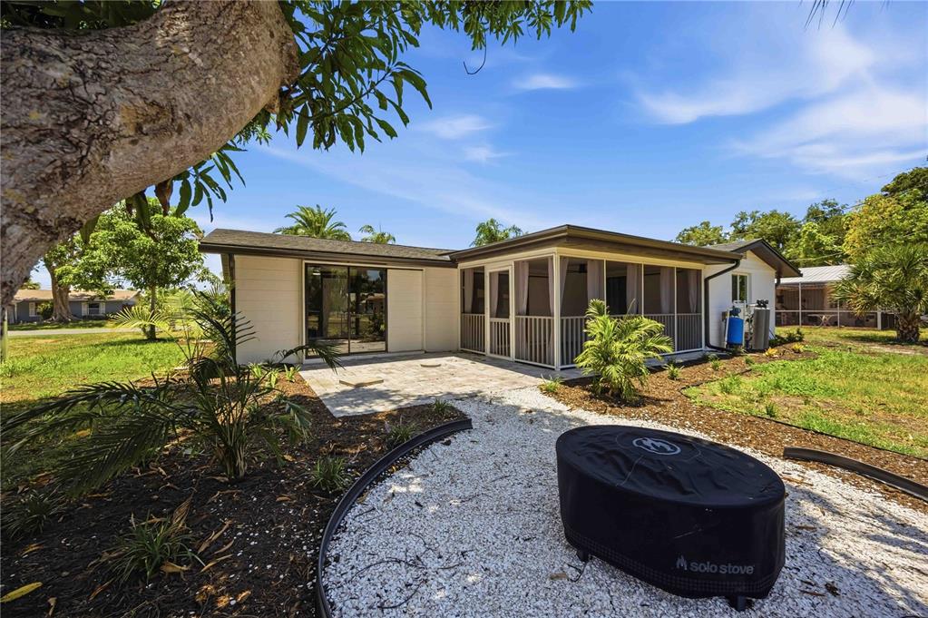 386 Cabana Road Venice, FL 34293 - Photo 44 of 56