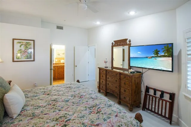 $6,000 | 1291 Siesta Bayside Drive, Unit 1291A, Sarasota, FL 34242