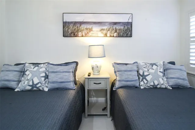 $6,000 | 1291 Siesta Bayside Drive, Unit 1291A, Sarasota, FL 34242