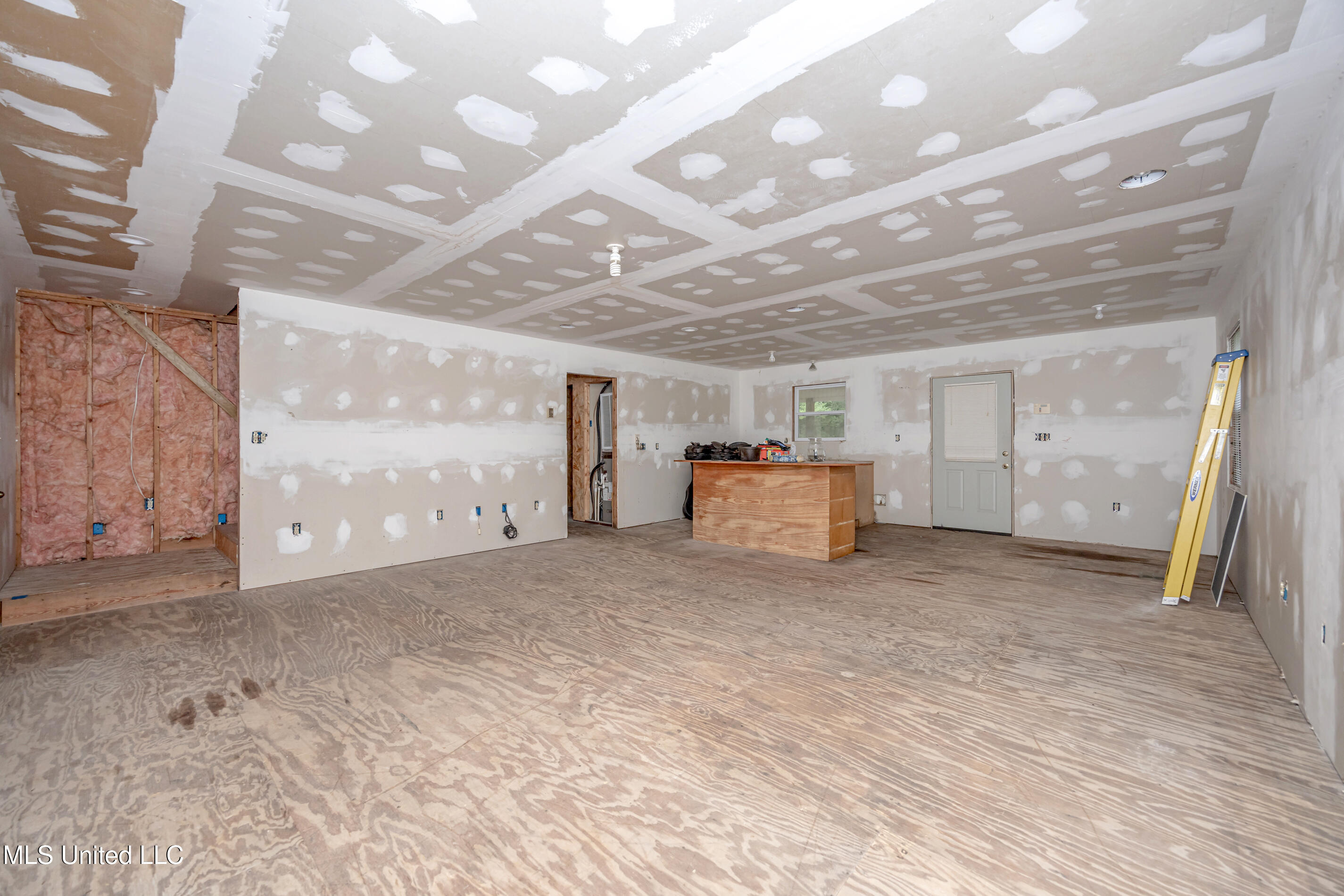 134 Lynne Lane Lucedale, MS 39452 - Photo 11 of 58 IMG_6071