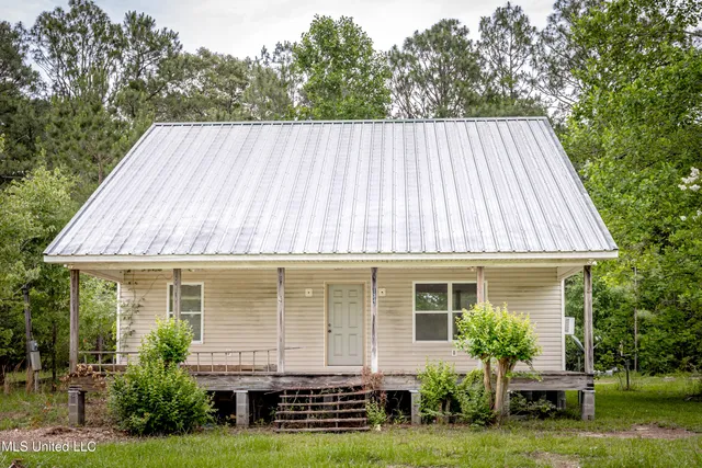 $139,900 | 134 Lynne Lane, Lucedale, MS 39452