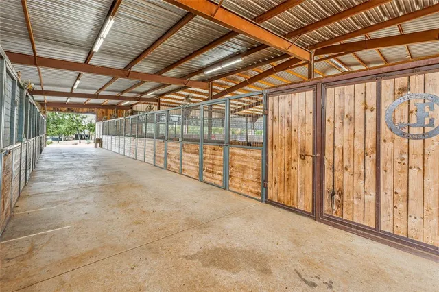 a view of an outdoor space