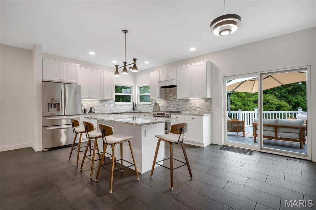 519 Castle Ridge Drive Ballwin, MO 63021 - Photo 13 of 46