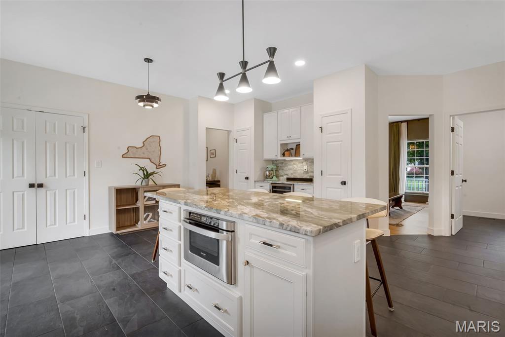 519 Castle Ridge Drive Ballwin, MO 63021 - Photo 15 of 46