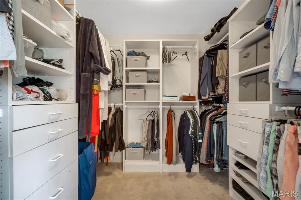 519 Castle Ridge Drive Ballwin, MO 63021 - Photo 24 of 46