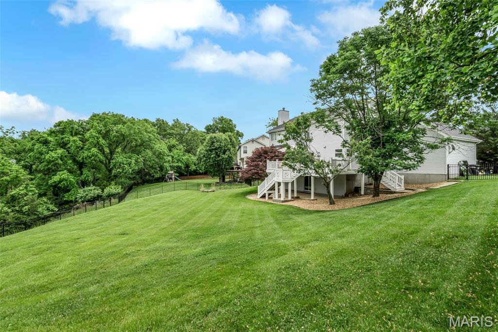 519 Castle Ridge Drive Ballwin, MO 63021 - Photo 42 of 46