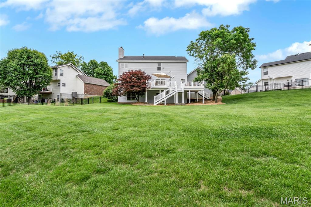 519 Castle Ridge Drive Ballwin, MO 63021 - Photo 43 of 46