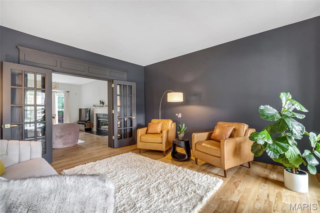 519 Castle Ridge Drive Ballwin, MO 63021 - Photo 5 of 46