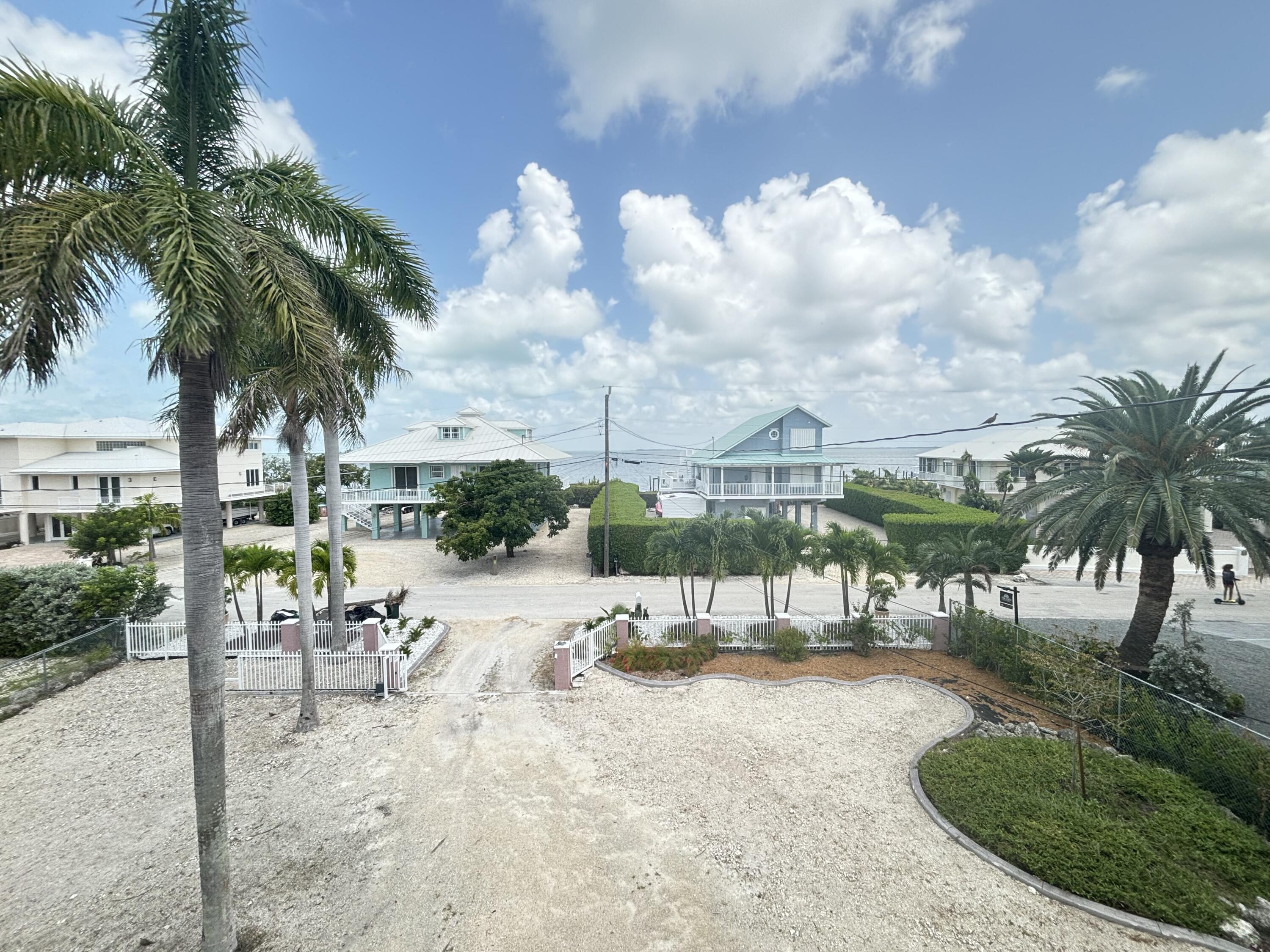 64 Mutiny Place Key Largo, FL 33037 - Photo 61 of 65 Fenced & Gated!