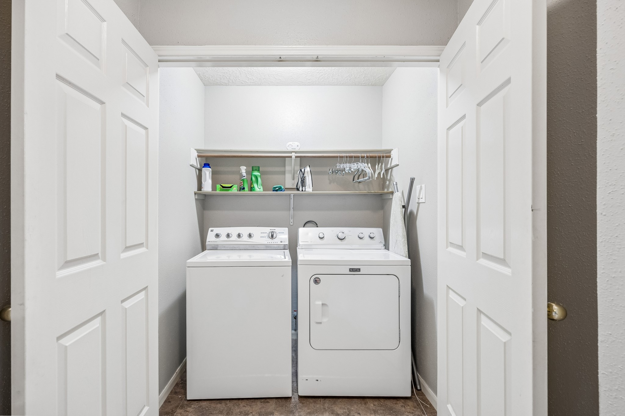 2030 Gemini Street Houston, TX 77058 - Photo 25 of 25 a utility room with dryer and washer