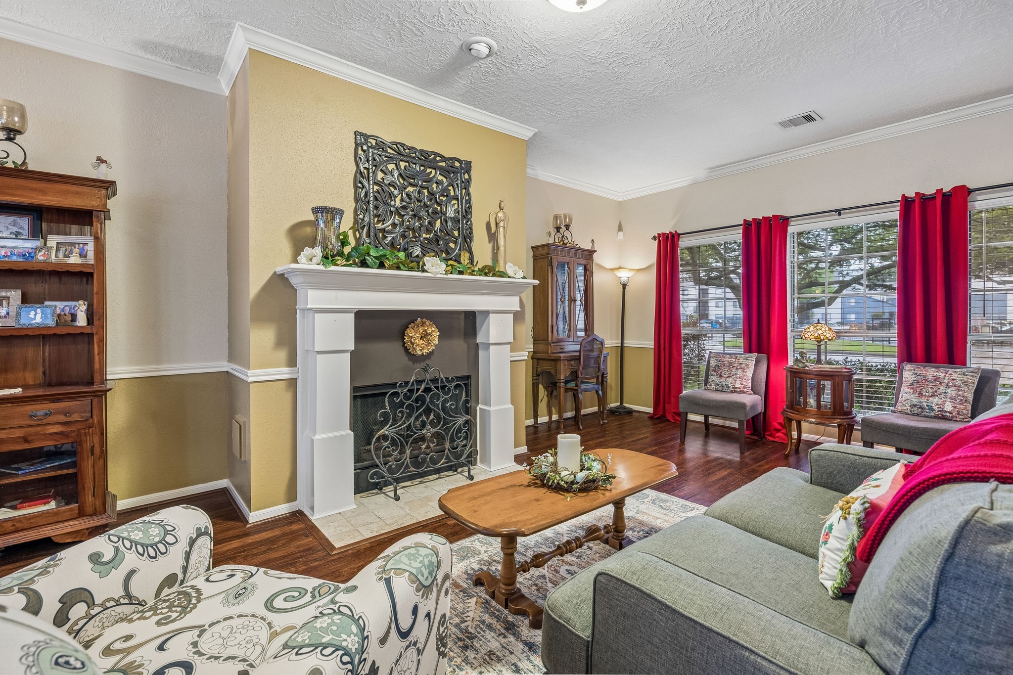 2030 Gemini Street Houston, TX 77058 - Photo 4 of 25 a living room with furniture and a large window