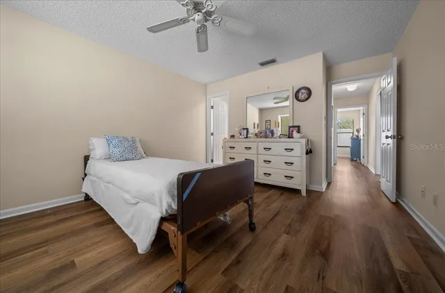 $225,000 | 2012 Southeast 37th Ct Circle, Ocala, FL 34471