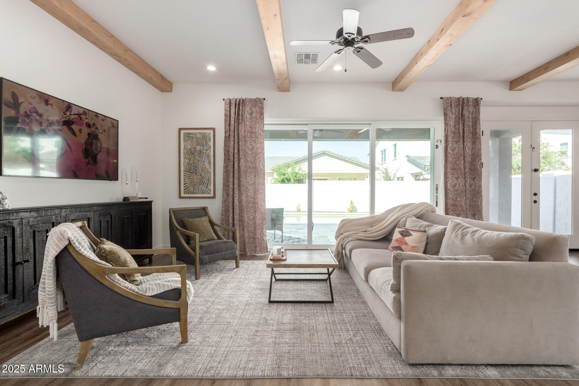 22724 East Poco Calle Queen Creek, AZ 85142 - Photo 11 of 55 Gorgeous Living Room