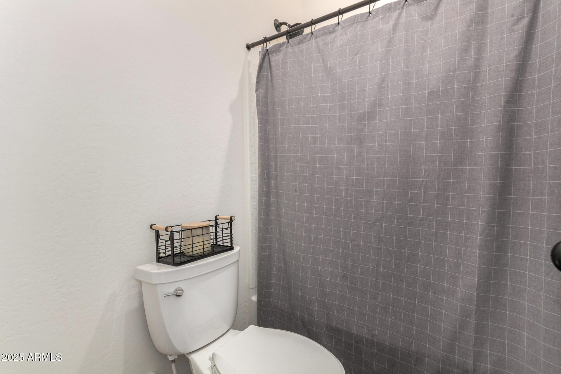 22724 East Poco Calle Queen Creek, AZ 85142 - Photo 34 of 55 Large Guest Bath