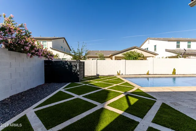 $3,550 | 22724 East Poco Calle, Queen Creek, AZ 85142