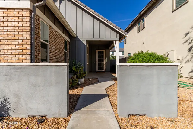 $3,550 | 22724 East Poco Calle, Queen Creek, AZ 85142