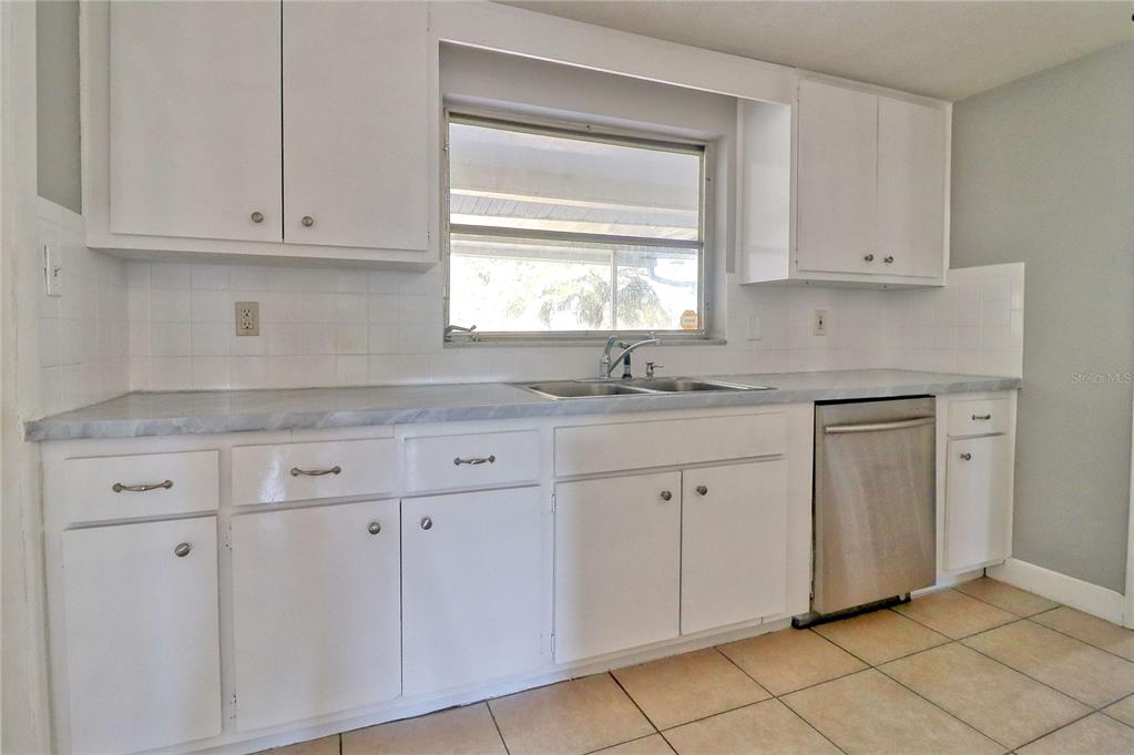 10332 Honeysuckle Lane Port Richey, FL 34668 - Photo 12 of 44