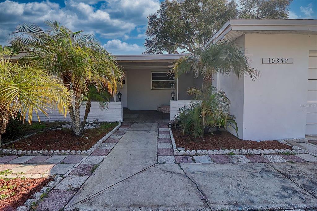 10332 Honeysuckle Lane Port Richey, FL 34668 - Photo 3 of 44