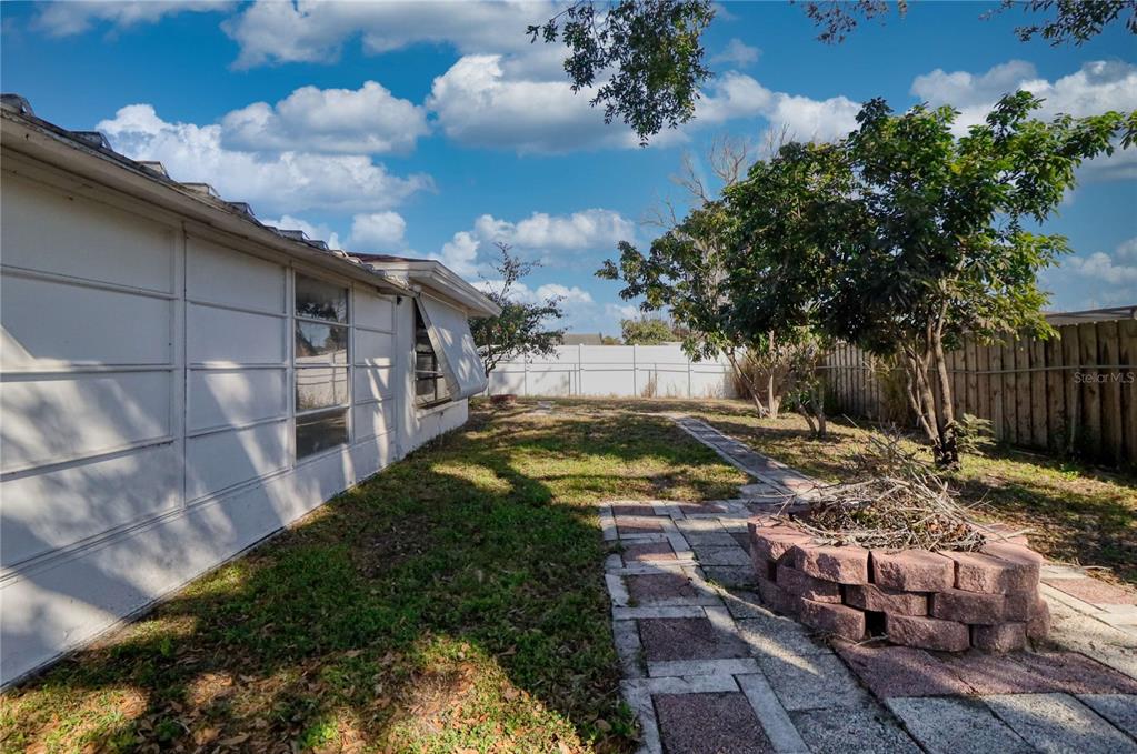 10332 Honeysuckle Lane Port Richey, FL 34668 - Photo 41 of 44