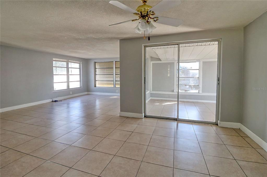 10332 Honeysuckle Lane Port Richey, FL 34668 - Photo 7 of 44