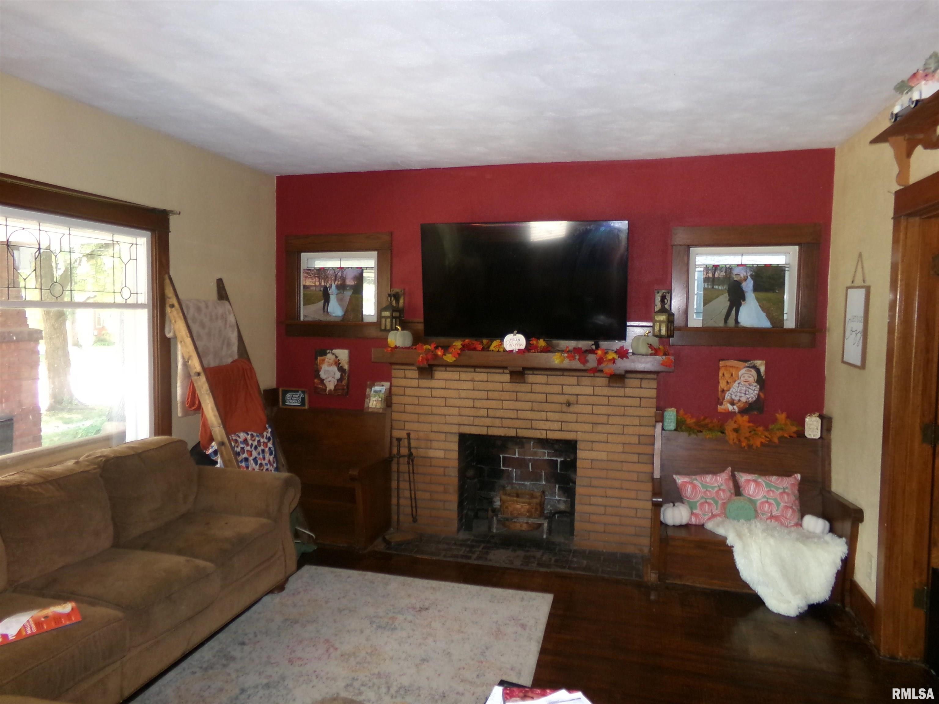 309 West Chestnut Street Canton, IL 61520 - Photo 18 of 49