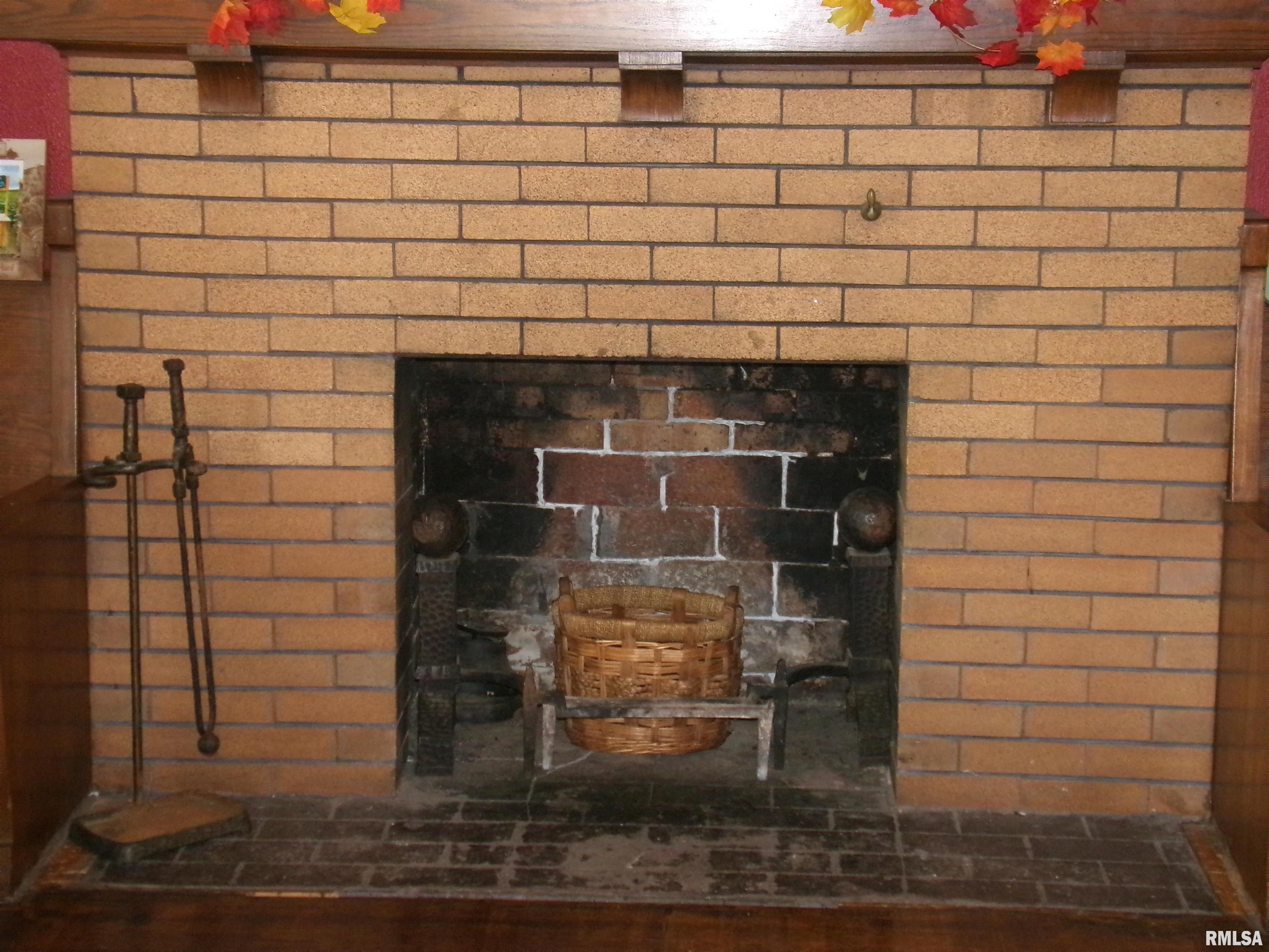 309 West Chestnut Street Canton, IL 61520 - Photo 19 of 49