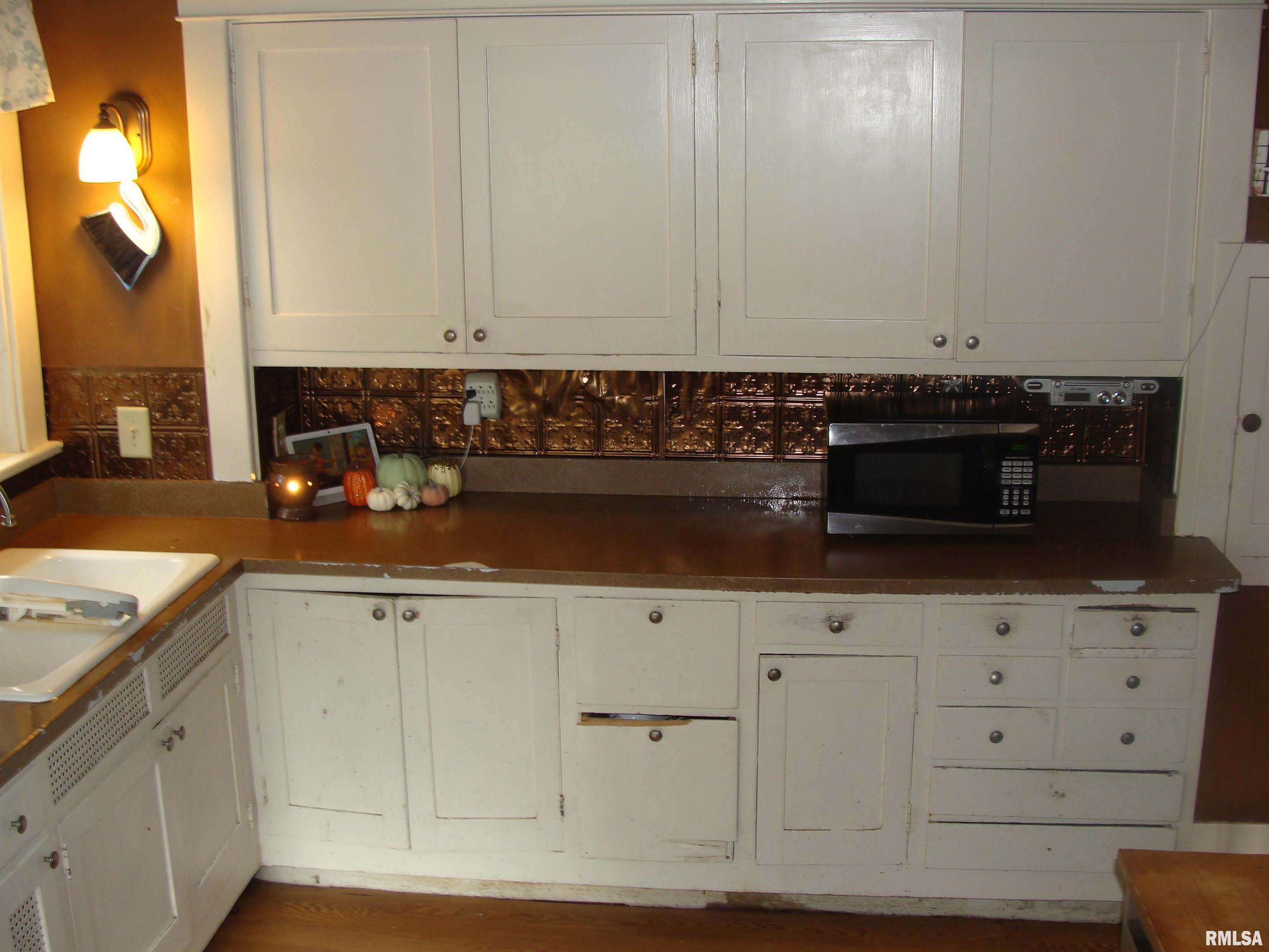 309 West Chestnut Street Canton, IL 61520 - Photo 34 of 49