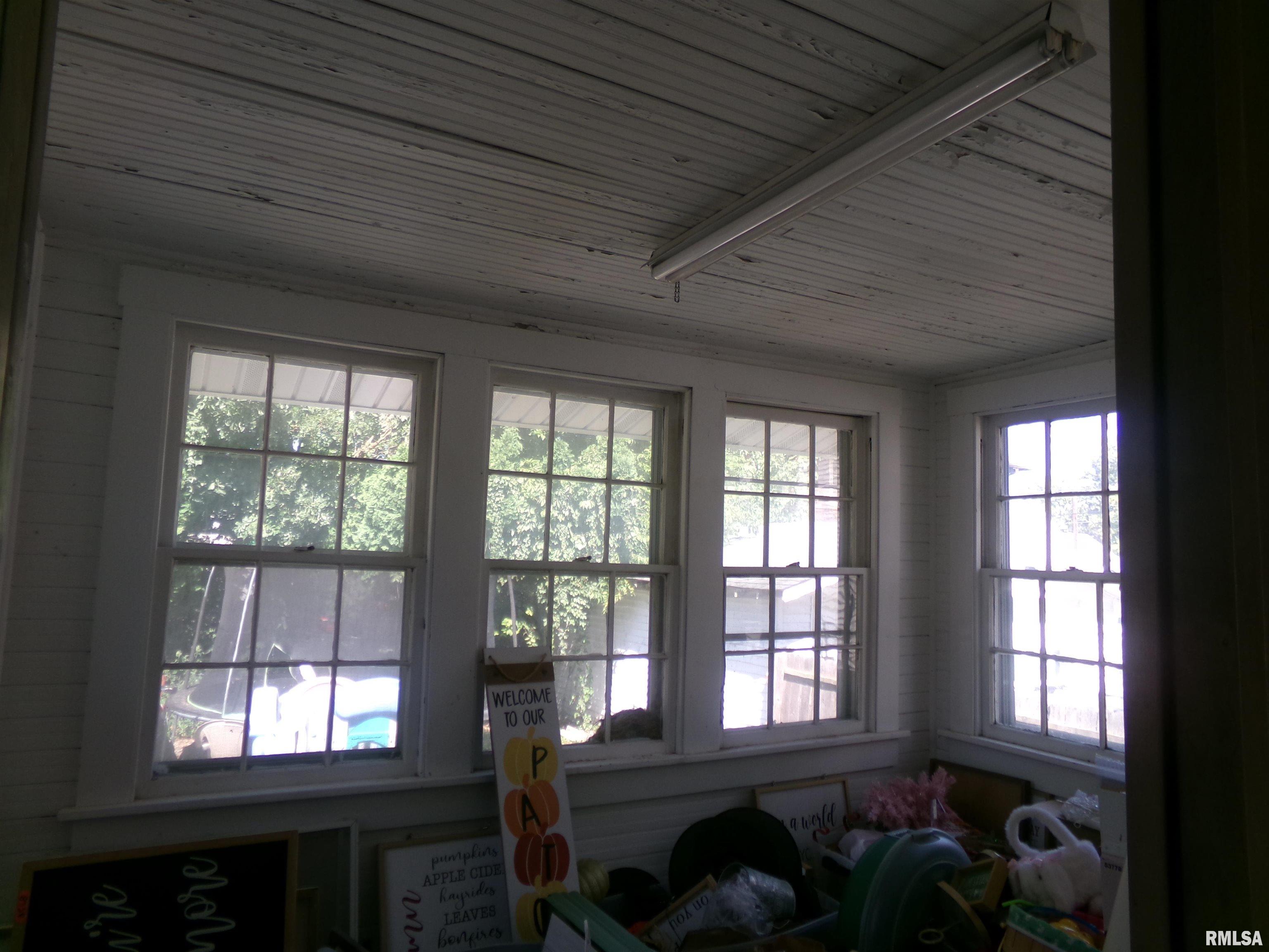 309 West Chestnut Street Canton, IL 61520 - Photo 41 of 49