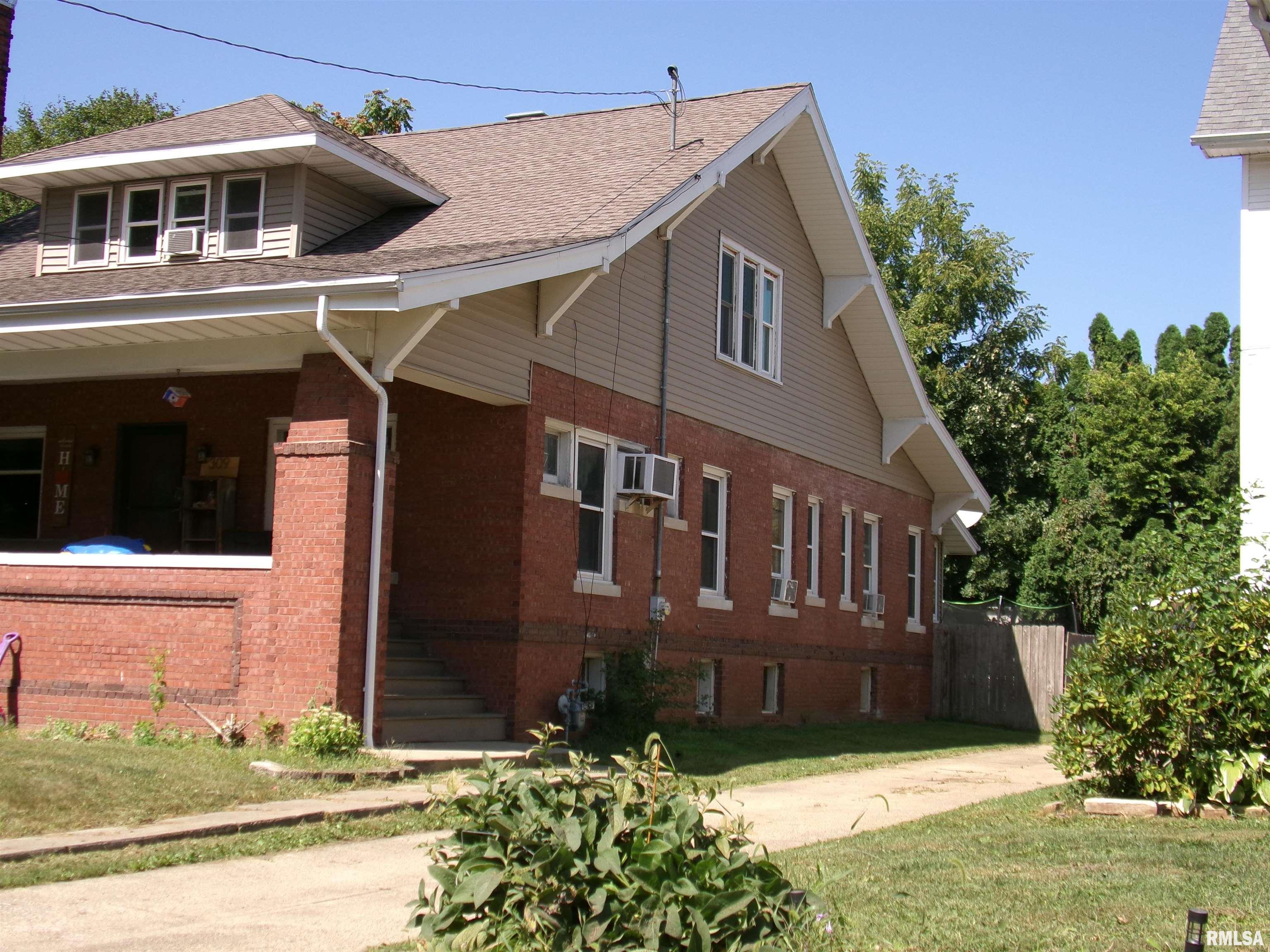 309 West Chestnut Street Canton, IL 61520 - Photo 7 of 49