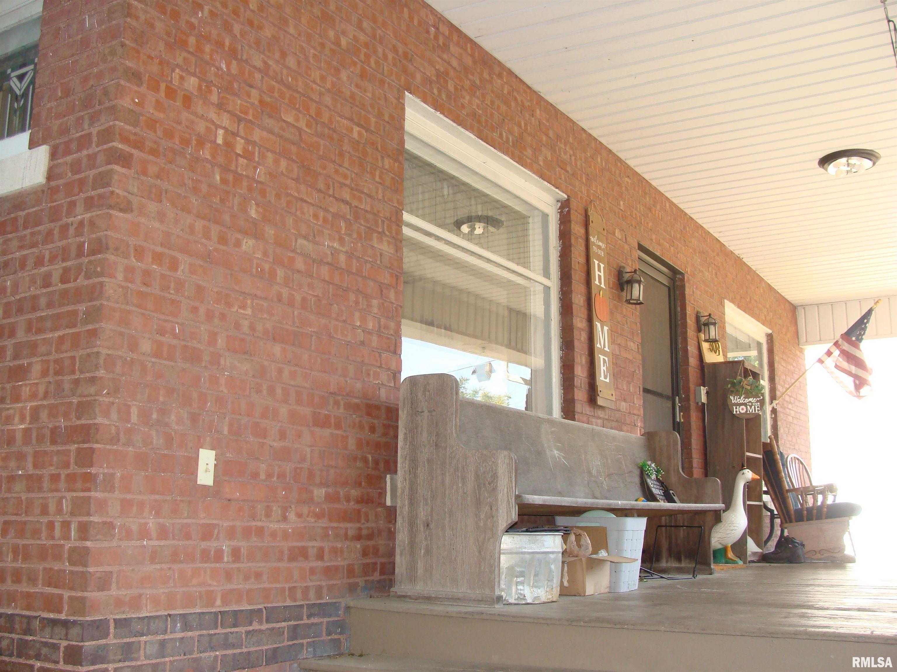 309 West Chestnut Street Canton, IL 61520 - Photo 8 of 49