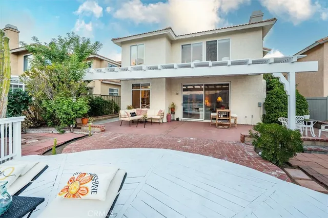 $849,900 | 18517 Himalayan Court, Canyon Country, CA 91351