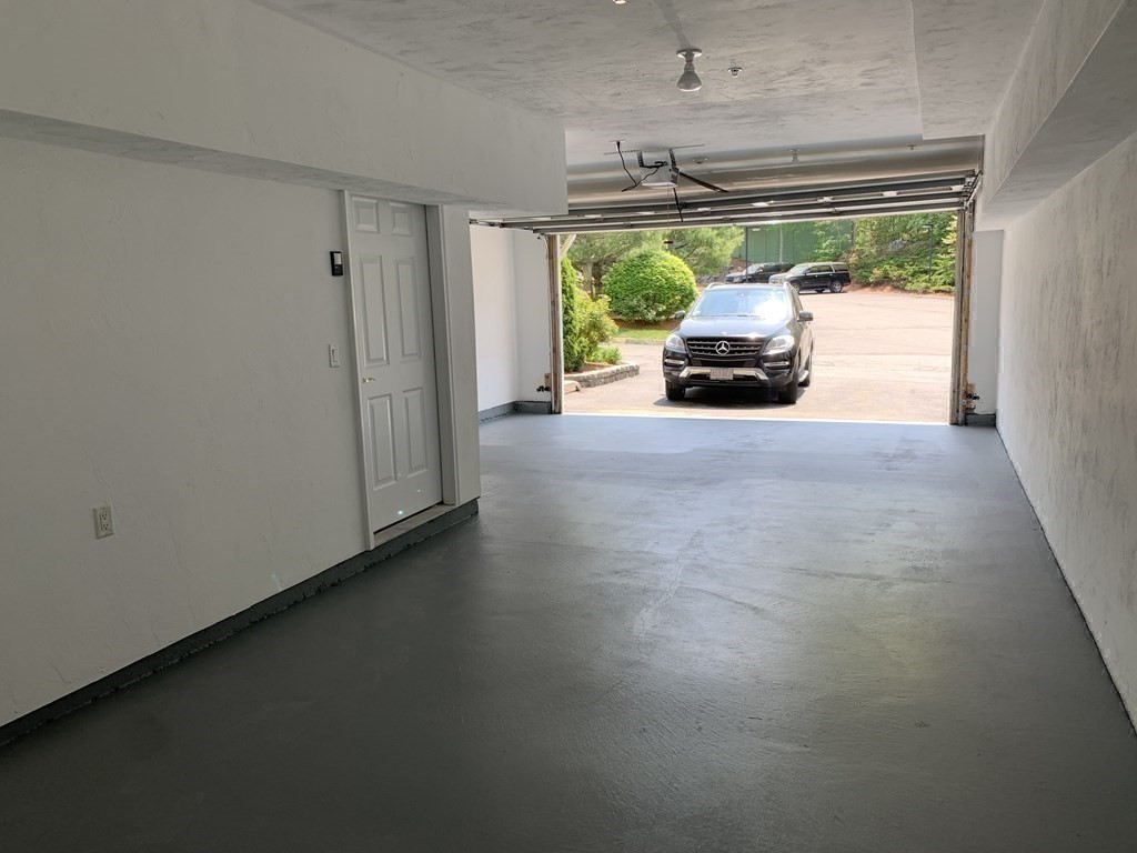 3 Dansereau Place, Unit 3 Middleton, MA 01949 - Photo 29 of 34 a view of room with furniture and garden