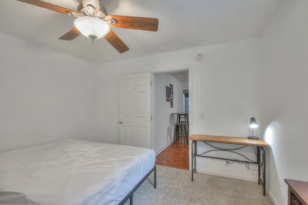 $1,395 | 1714 B Villa Place, Nashville, TN 37212