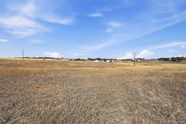$735,000 | 1051 Pawnee Parkway, Elizabeth, CO 80107