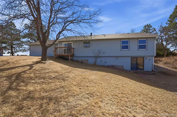 $735,000 | 1051 Pawnee Parkway, Elizabeth, CO 80107