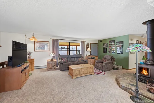 $735,000 | 1051 Pawnee Parkway, Elizabeth, CO 80107