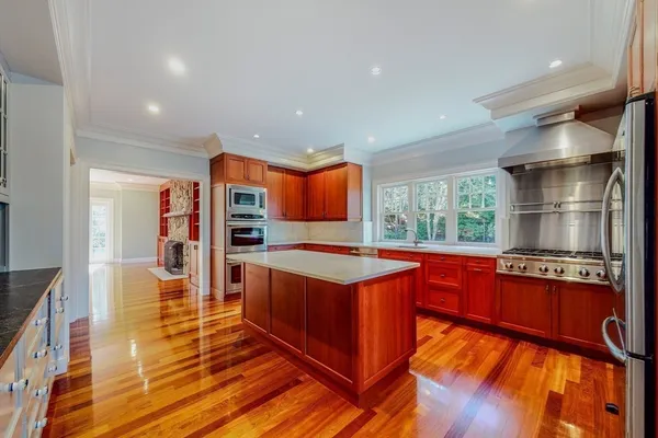$3,390,000 | 25 Myopia Road, Winchester, MA 01890