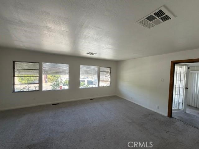 10001-rd 10001-rd Frontage, Unit 238 South Gate, CA 90280 - Photo 9 of 11 living room