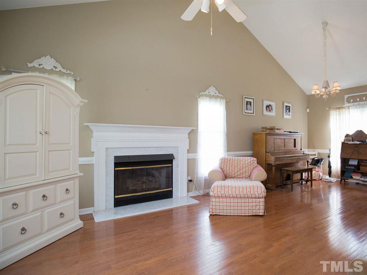12300 Inglehurst Drive Raleigh, NC 27613 - Photo 4 of 25 Gallery Image 4
