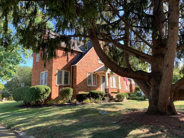 2710 Zollinger Road Columbus, OH 43221 - Photo 41 of 47