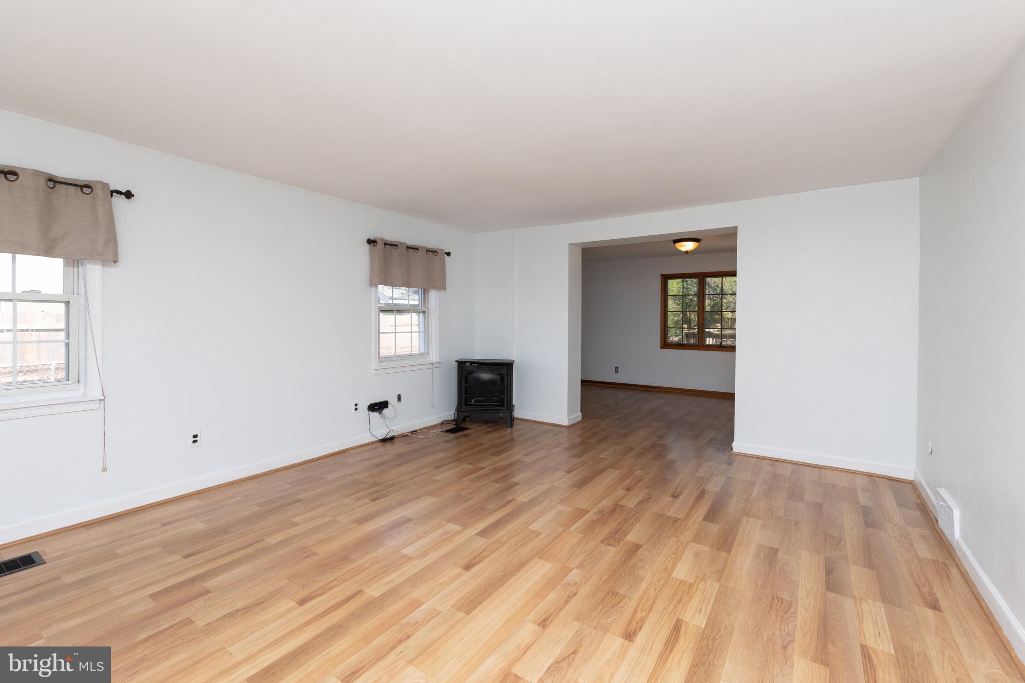 1311 Bruce Road Oreland, PA 19075 - Photo 3 of 24 Gallery Image 3
