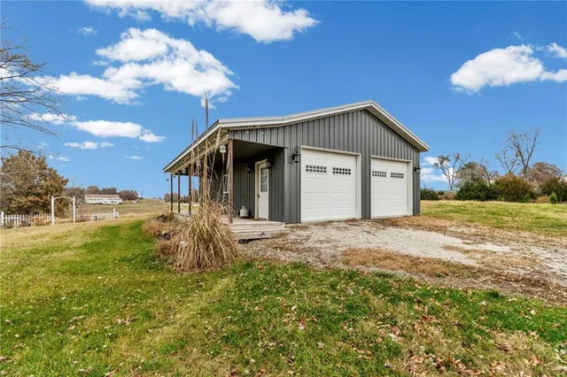 $240,000 | 460 Northwest 5th Avenue, Trenton, MO 64683