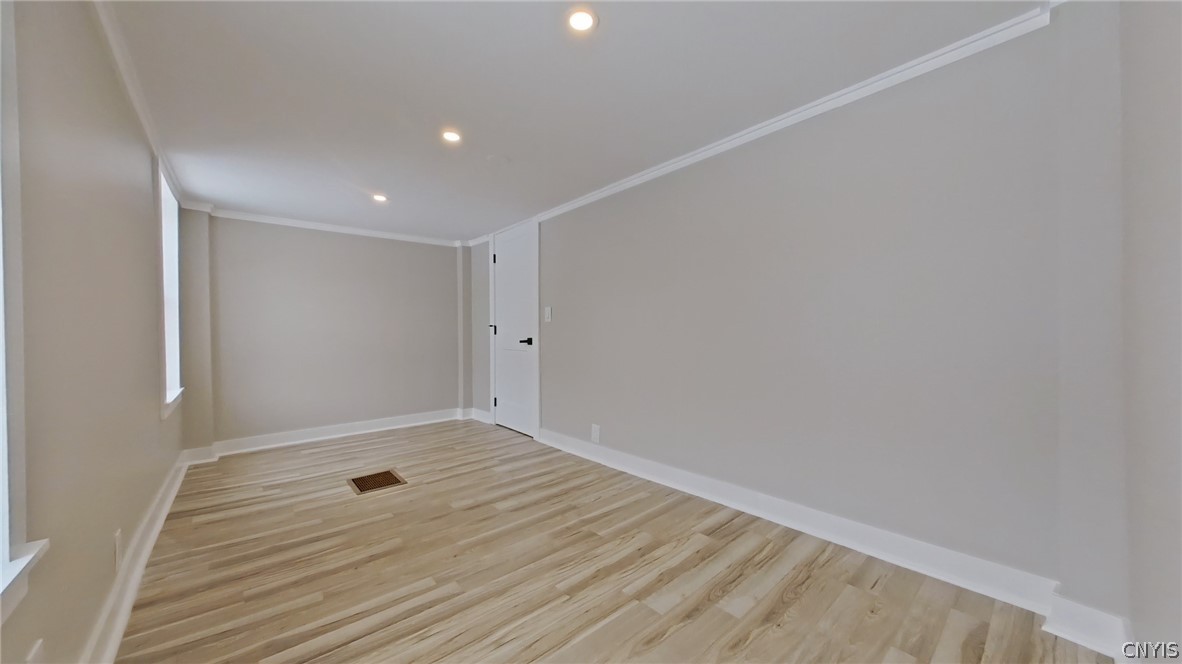 623 West Thomas Street Rome, NY 13440 - Photo 13 of 45